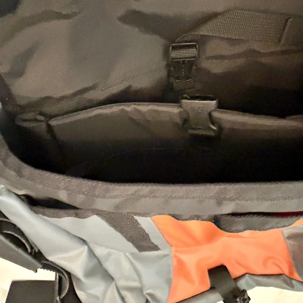 Y2K Nike ACG Tech Messenger Bag ~ Rare Early 2000s